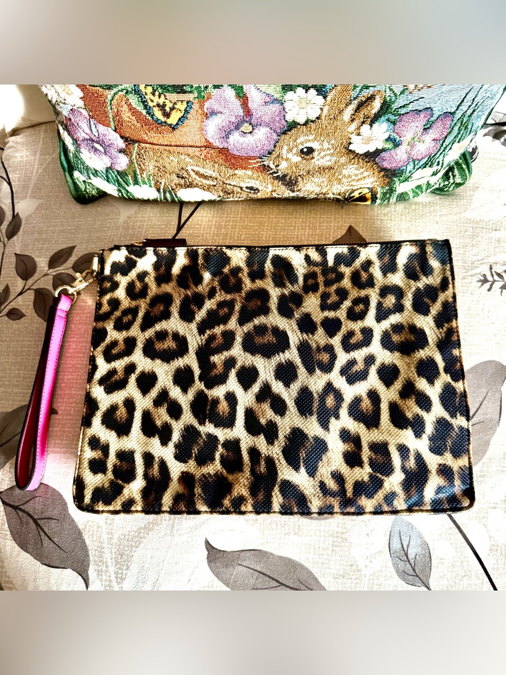 ALDO WRISTLET OVERSIZE 9x12 HOT PINK STRAP LEOPARD PRINT VEGAN NWOT